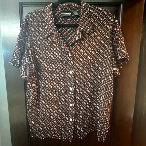 LIZ CLAIBORNE COLLECTION COLLARED SHORT SLEEVE TOP, SIZE 10, MULTICOLOR - Picture 1 of 5